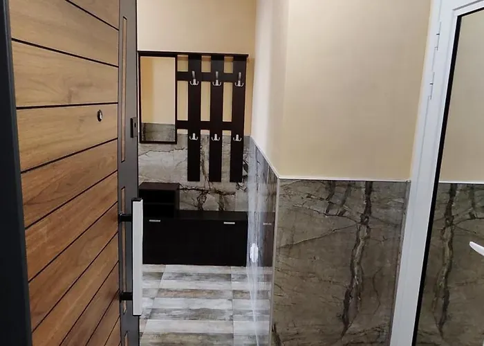 Renewed Corner Appartement