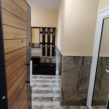 Renewed Corner 公寓